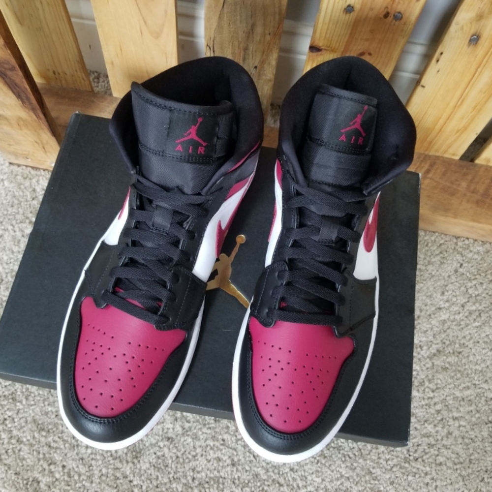 Air Jordan 1